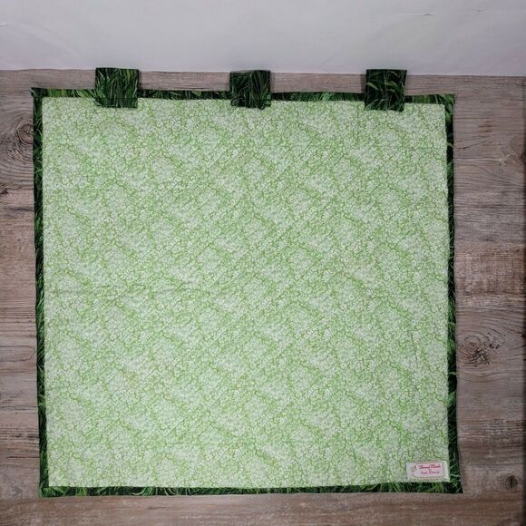 Quilted Wall Hanging Fabric Bird House Print Birds appx 21" x 21" Hand Made - Picture 3 of 6